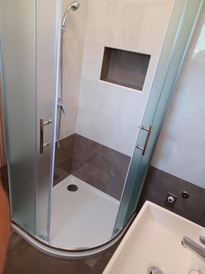 ראב Apartments Beg מראה חיצוני תמונה